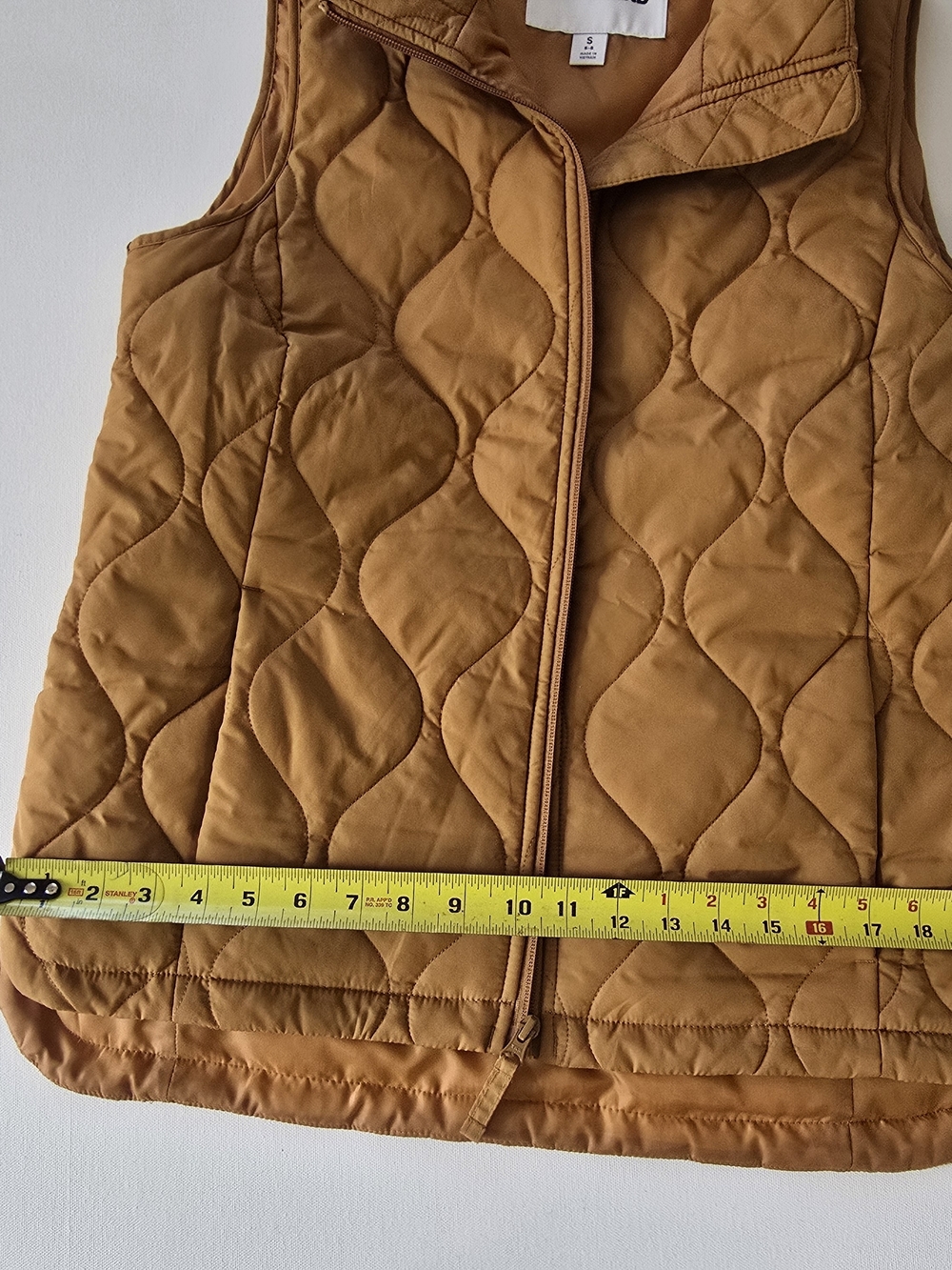 Lands' End Quilted Camel Brown Vest - Picture 6 of 6
